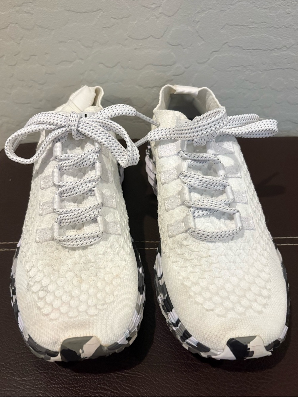 Nobull all day Knit Sneakers with Black & White Patterned Sole - Picture 2 of 8